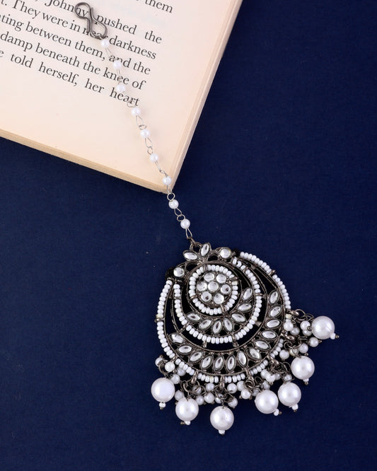 Black Sriti Kundan Pearl Mangteeka