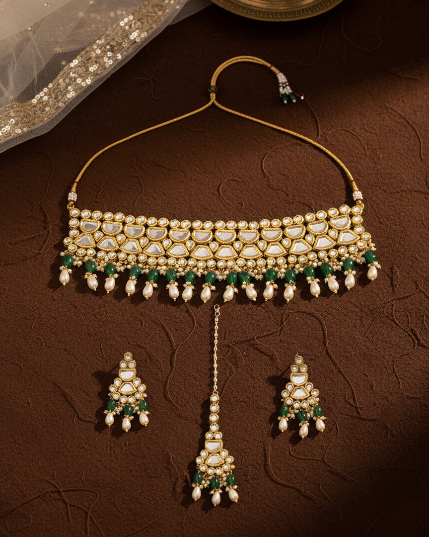 Green Guranshi Dabi Kundan Choker Necklace with Earring and Mangteeka