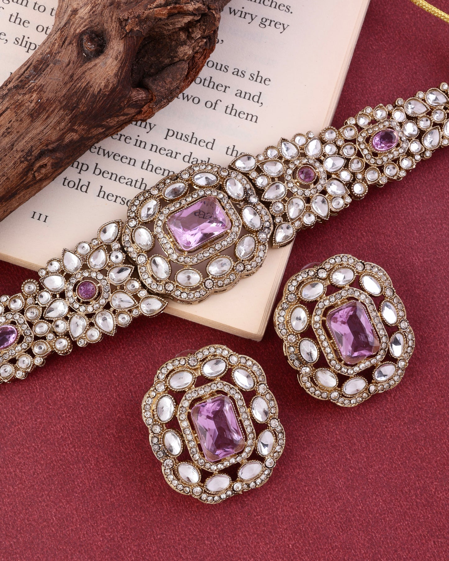 Lilac Gunveen Choker Necklace Earring