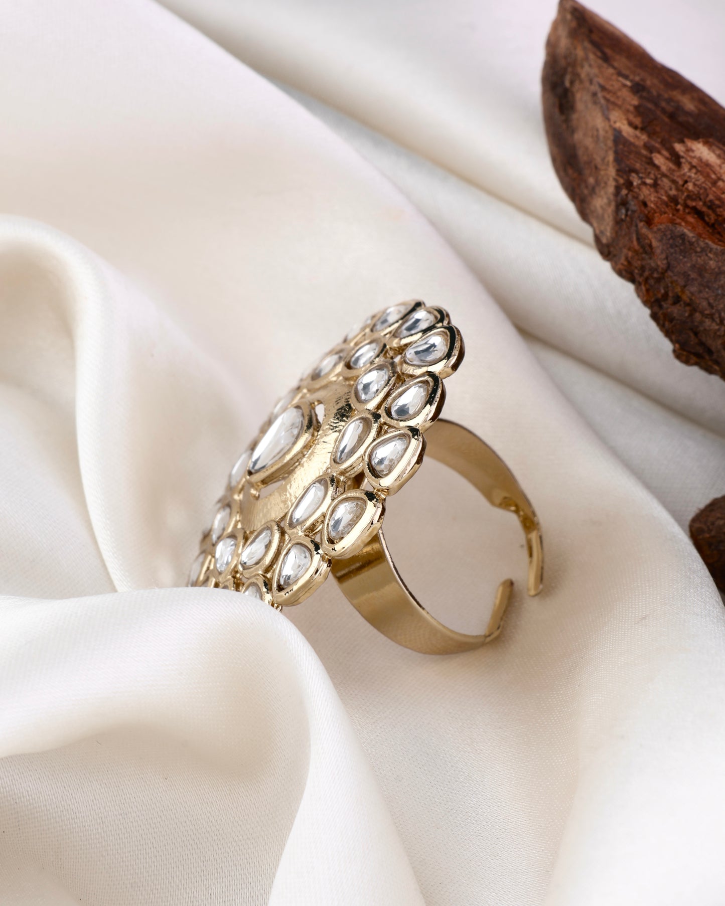Nayab Ethnic Ring