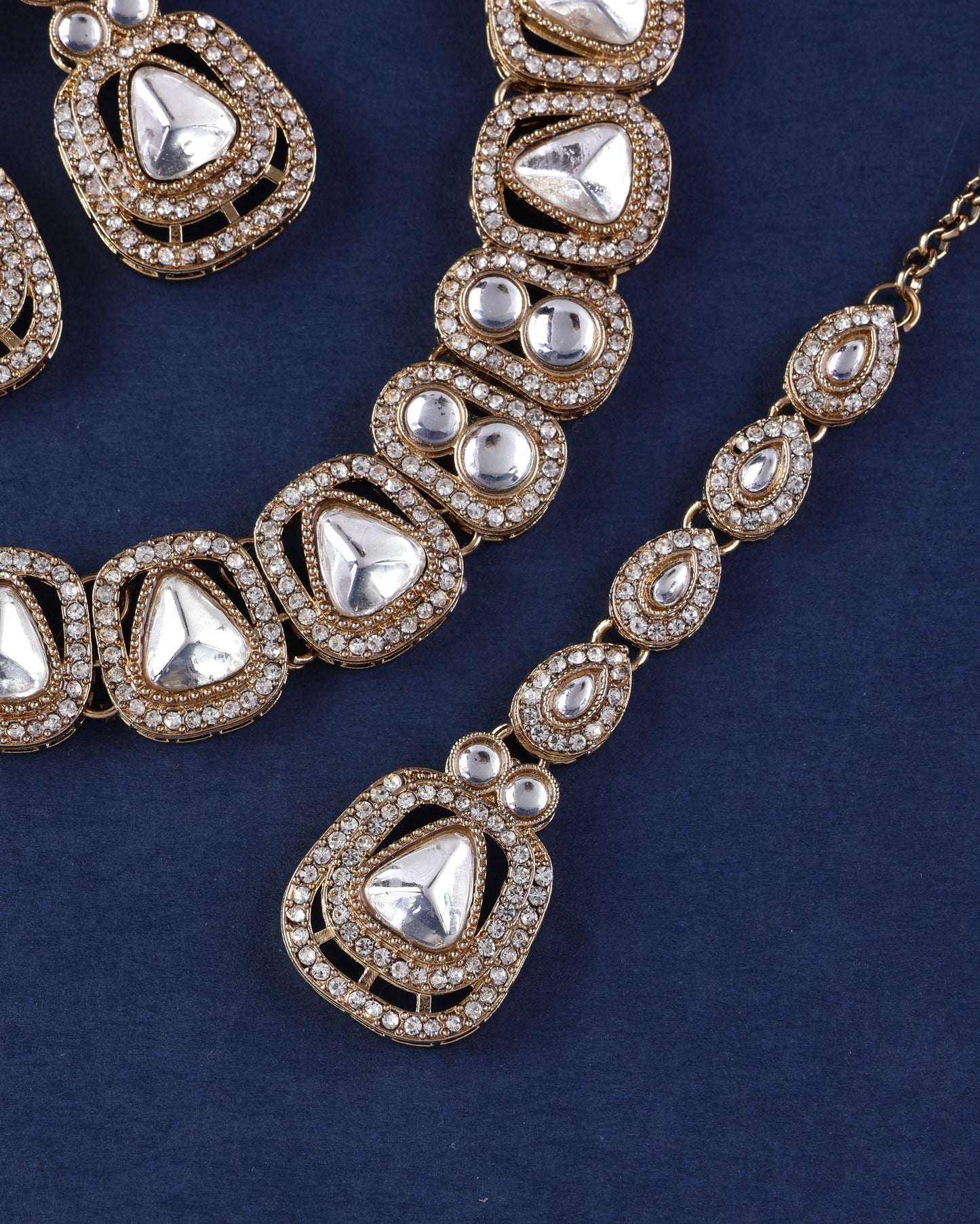 Silver Zorawar Premium Polki Dupe Necklace with Earring and Teeka