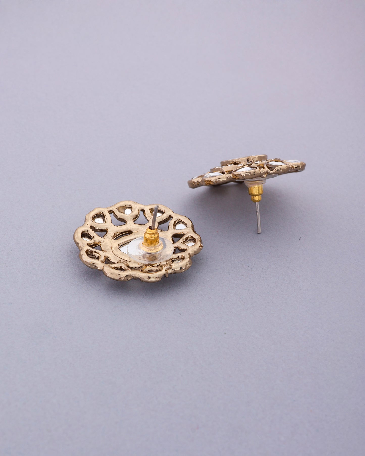 Eknoor Stud Earrings