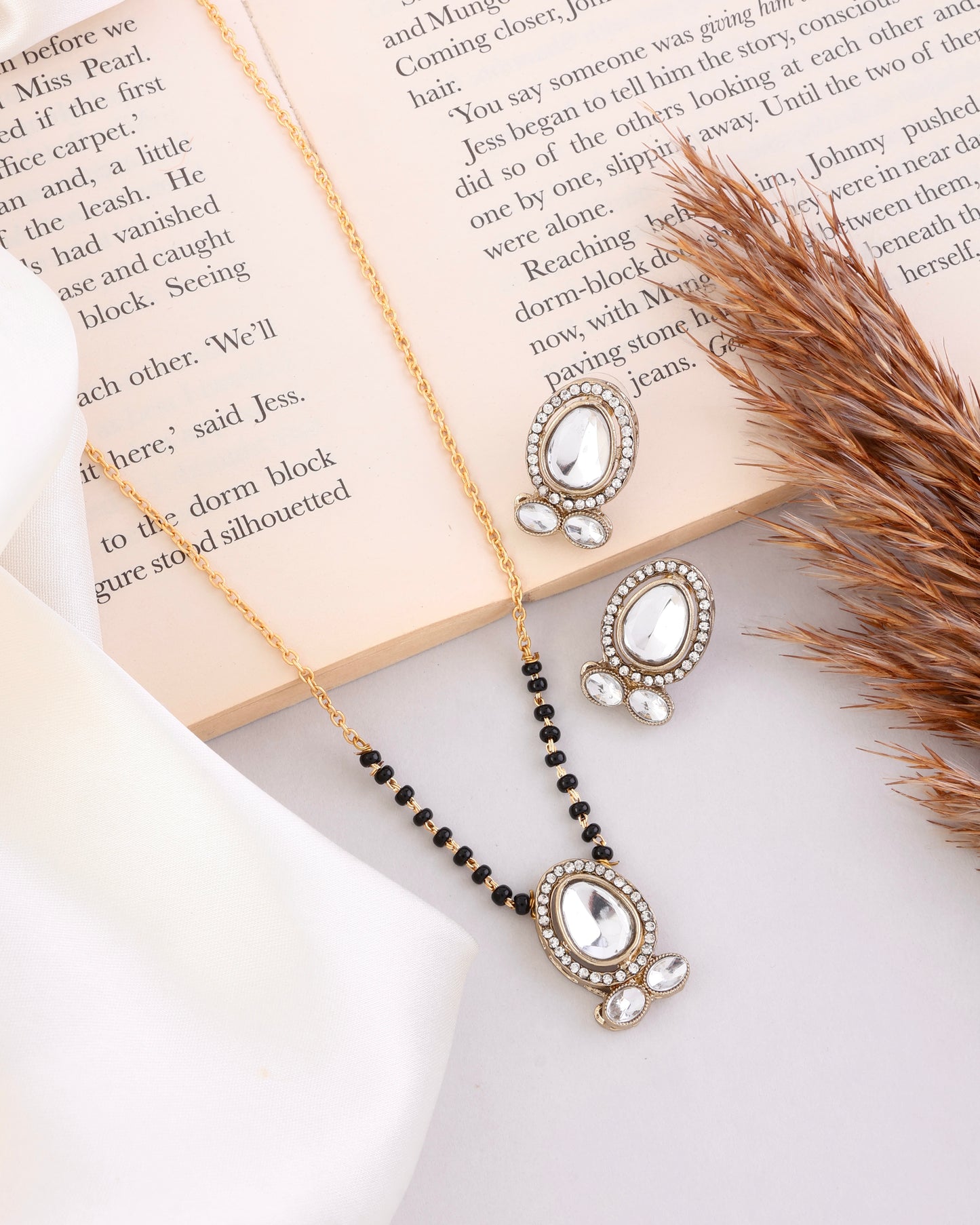 Shikha Mangalsutra with Earring