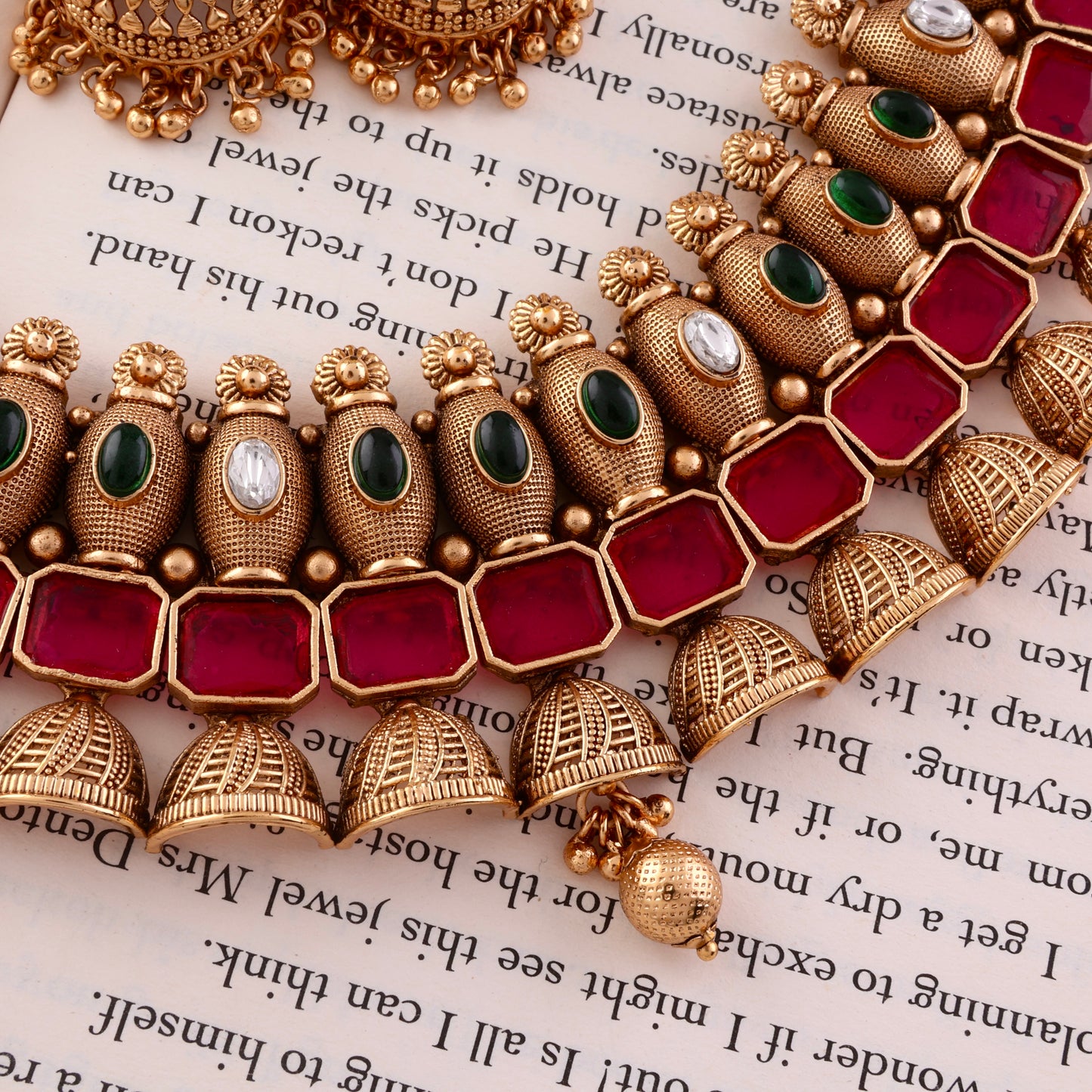 Bhavashree Premium Rajwada Necklace Set with Jhumki Earring