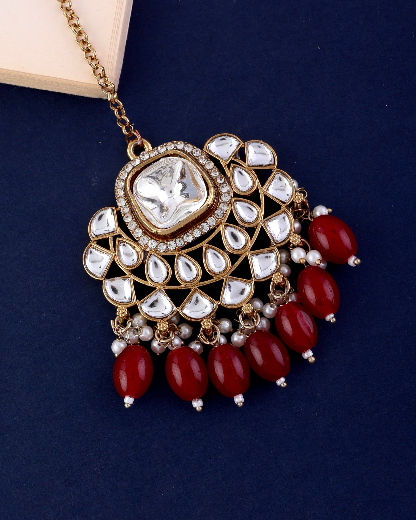 Red Oviya Kundan Teeka