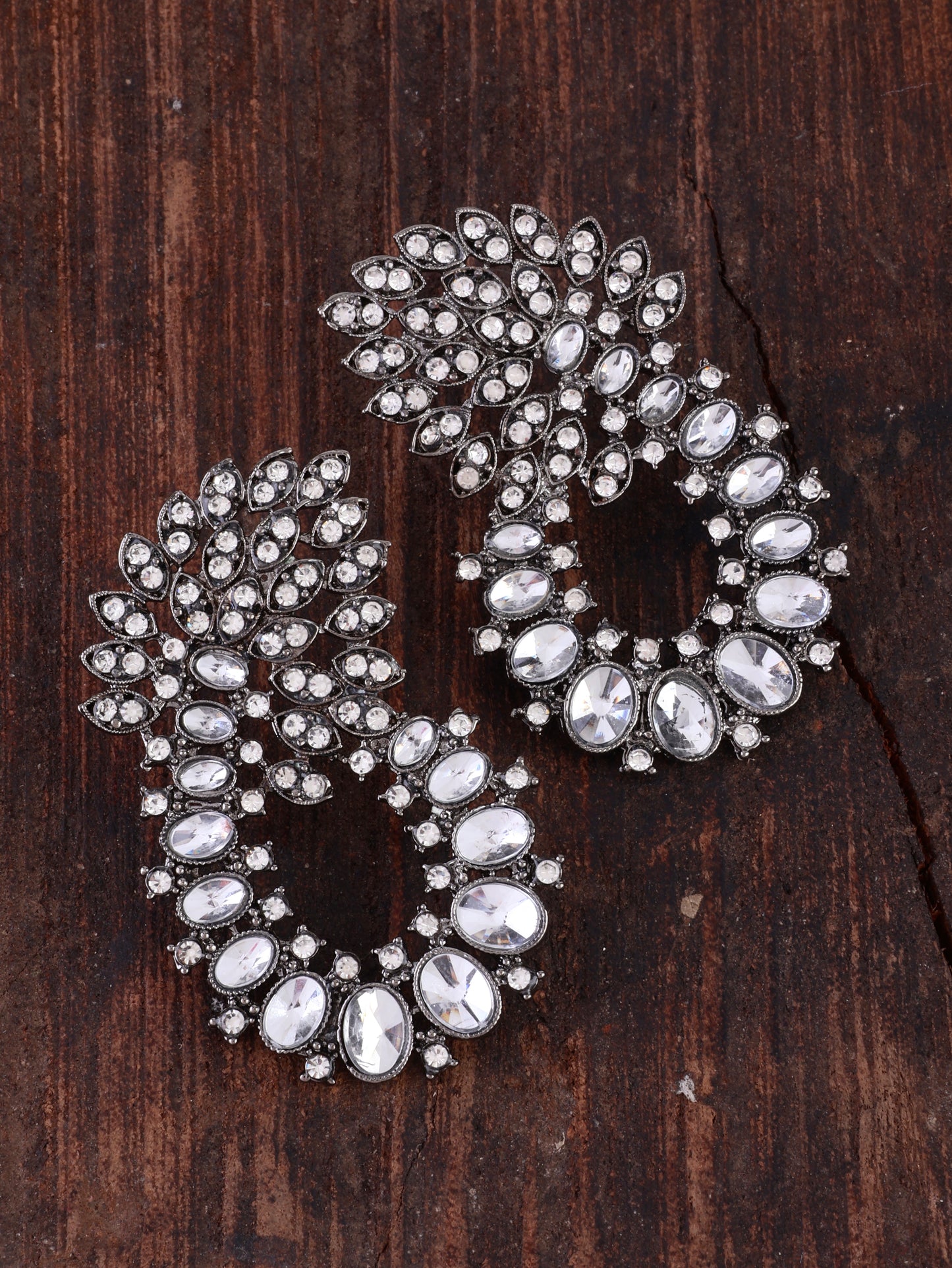 Black Reeva Earrings