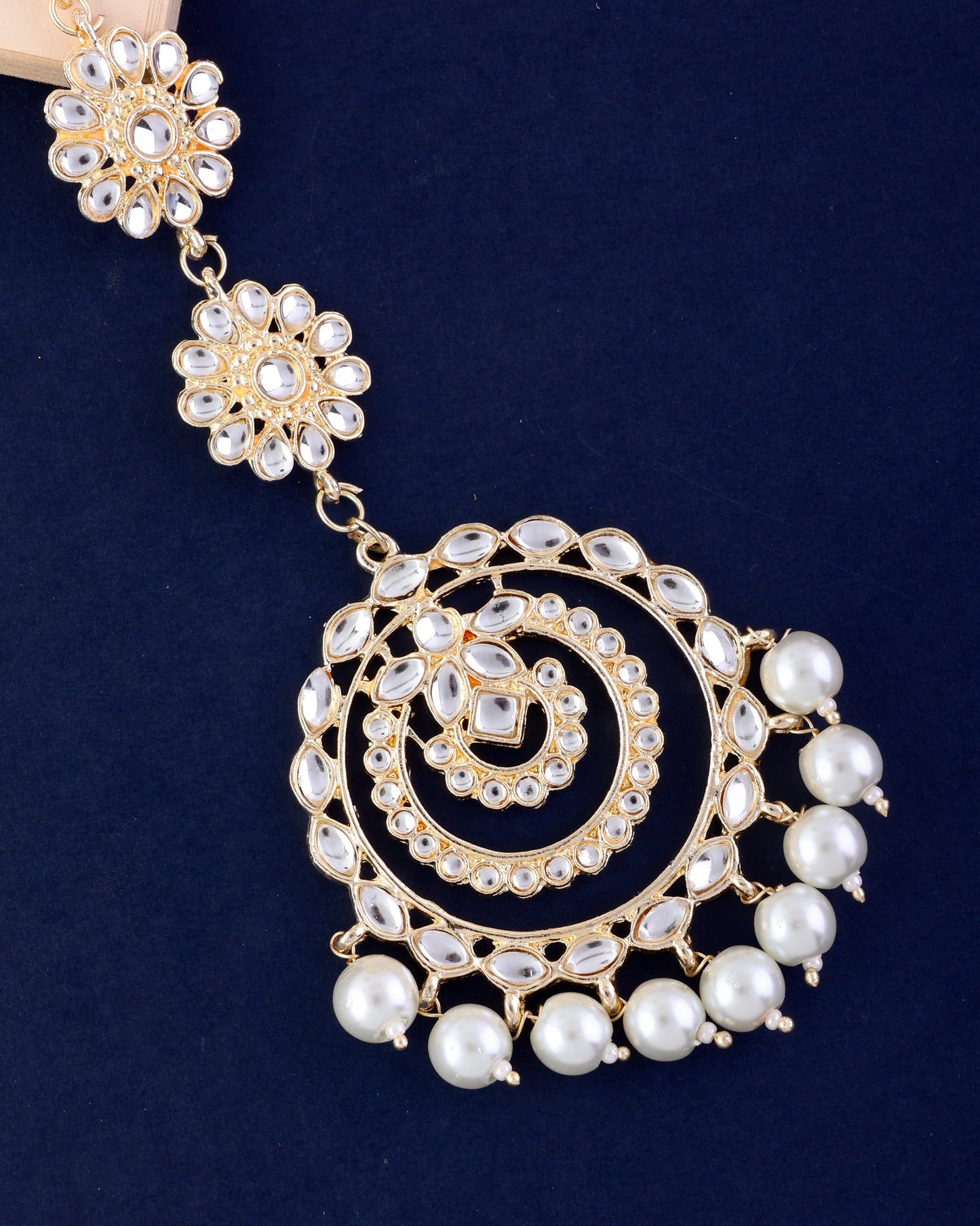 Gold Shyra Kundan Pearl Mangteeka
