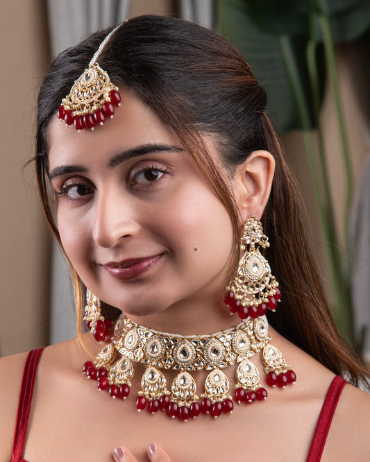 Red Devika Kundan Necklace Set with Chandbali Earring and Mangteeka