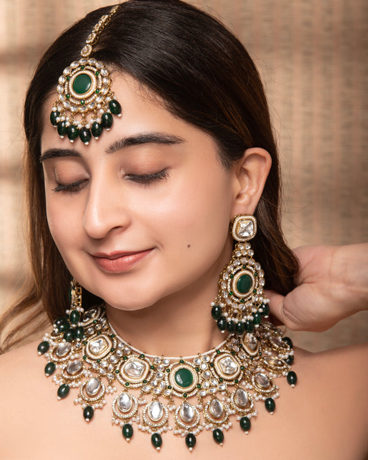 Green Noorpreet Premium Necklace with Earring and Mangteeka