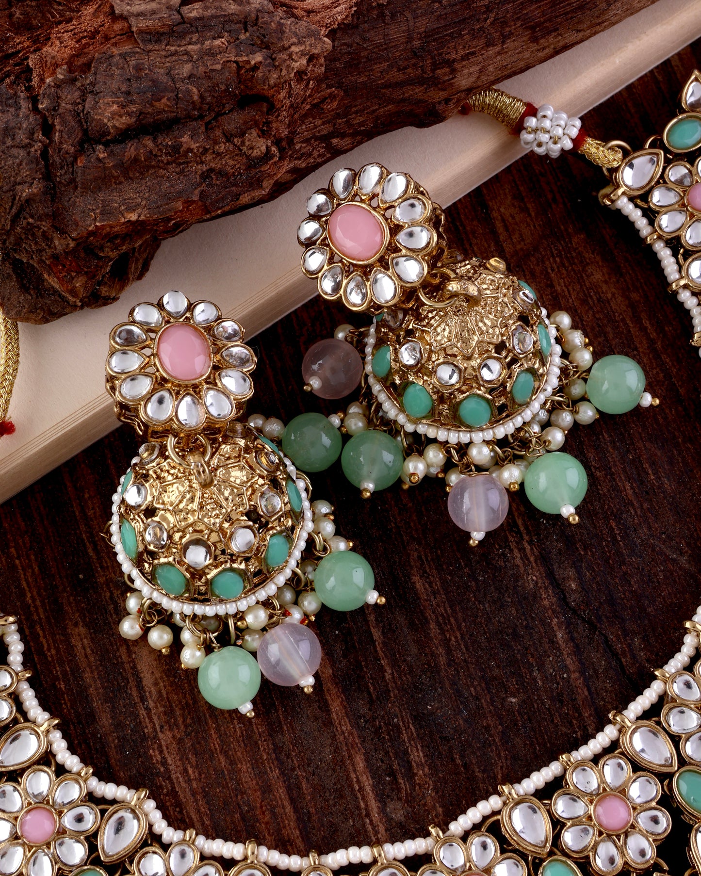 Pastel Maryam Necklace Set