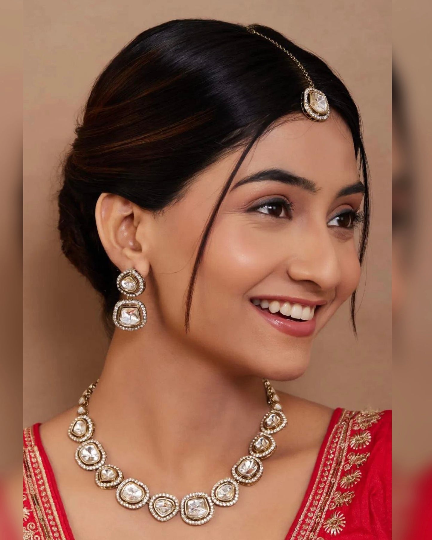 Taanu Polki Dupe Necklace with Earring and Teeka