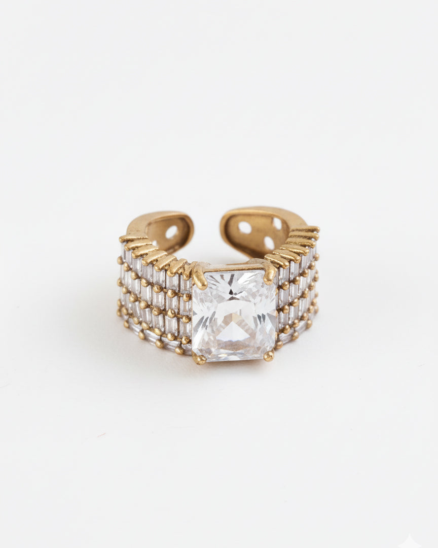 Reyan Antique look Ring