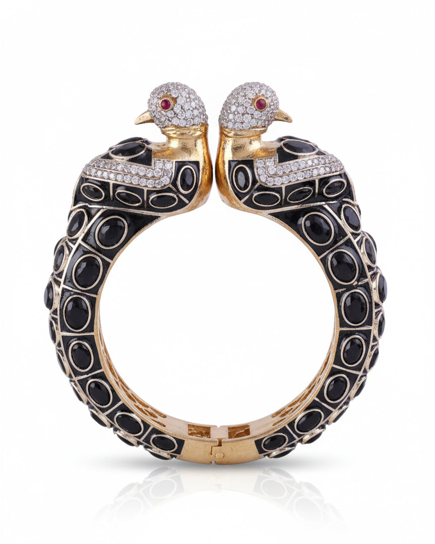 Black Samyukta Premium Polki Kada