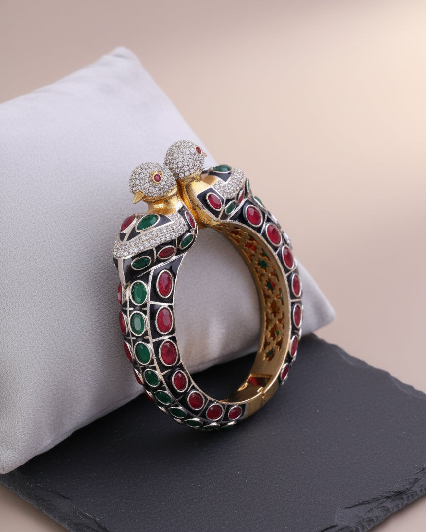 Red Green Samyukta Premium Polki Kada