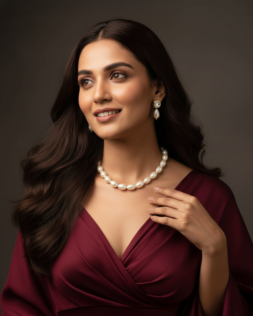 Tehmina Pearl Necklace With Earrings