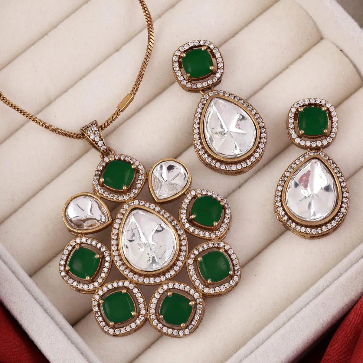 Green Samreen Polki Necklace Set with Earring