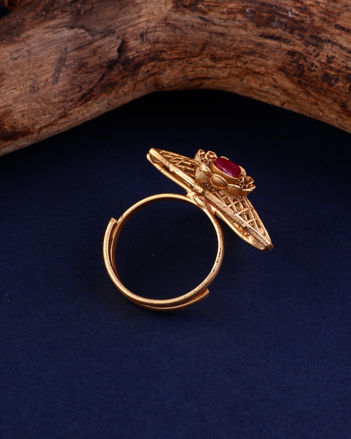 Emerald Ranjeet Rajwada Ethnic Ring