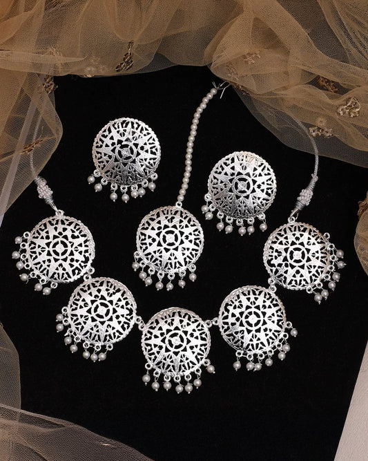 Silver Loveleen Necklace