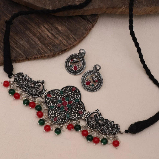 Red Green Erum Brass Choker