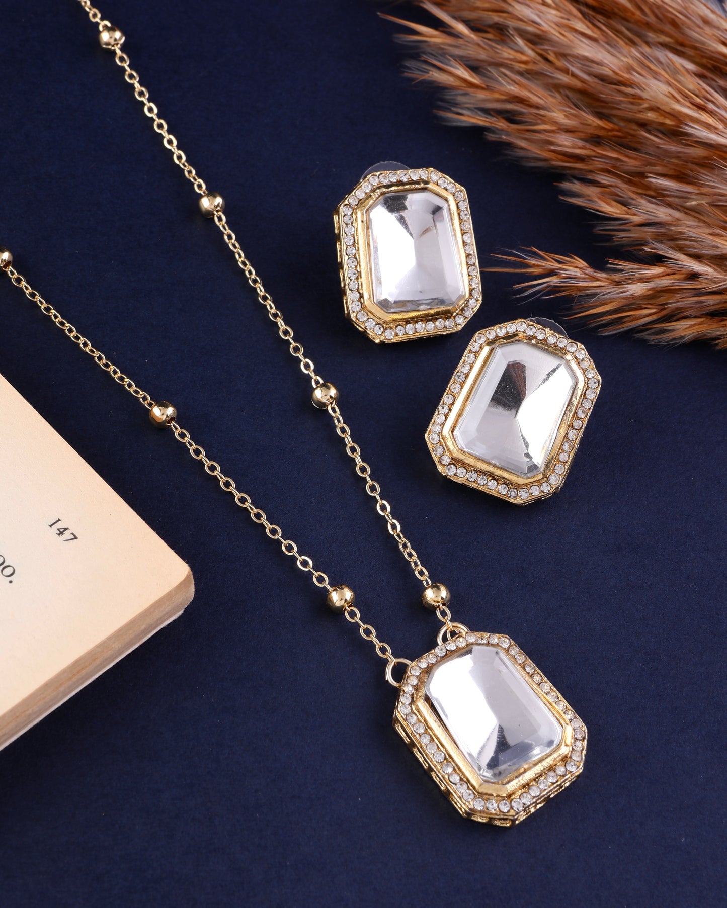 Meira Gold Pendent Necklace Set with Earring
