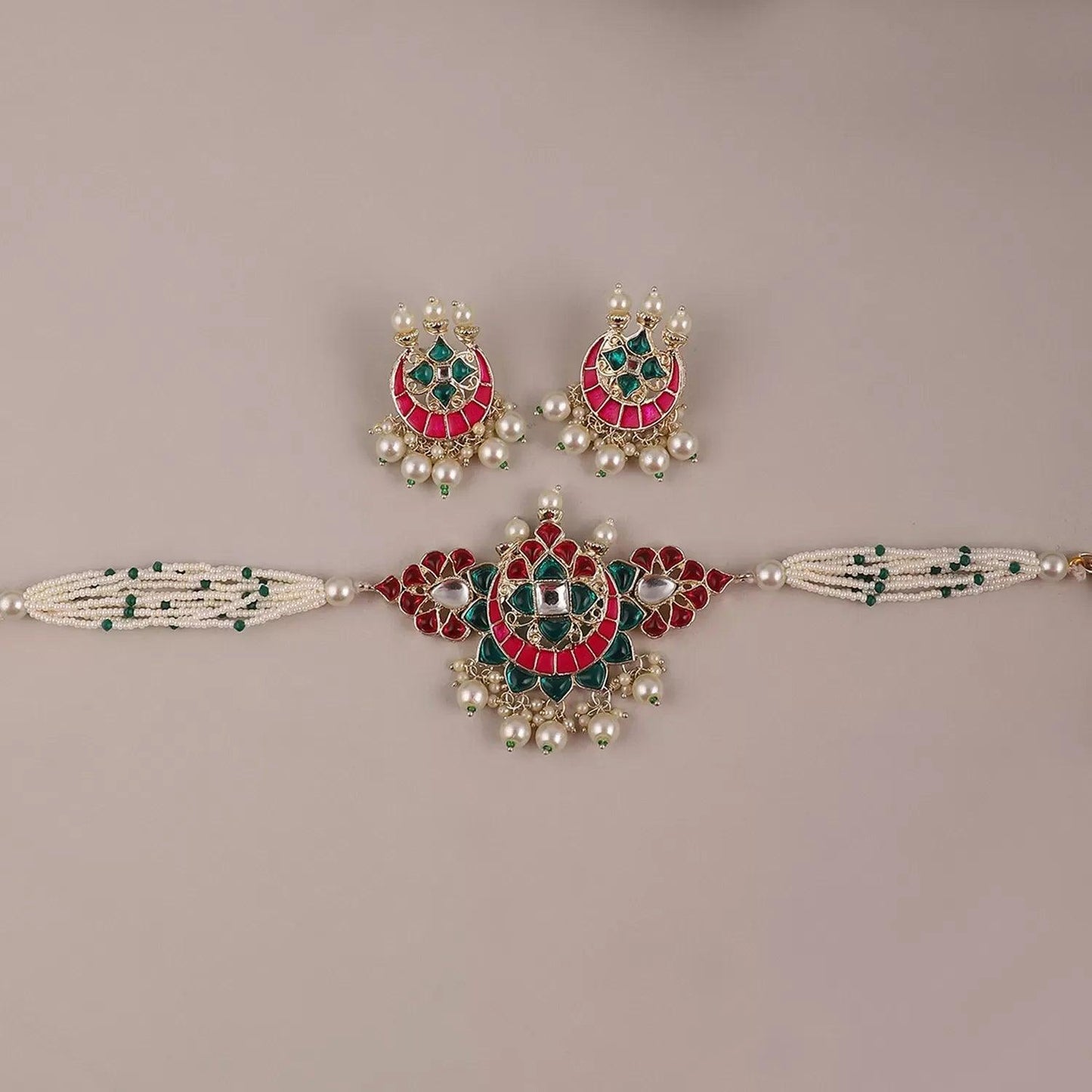 Ayanshi Choker Set