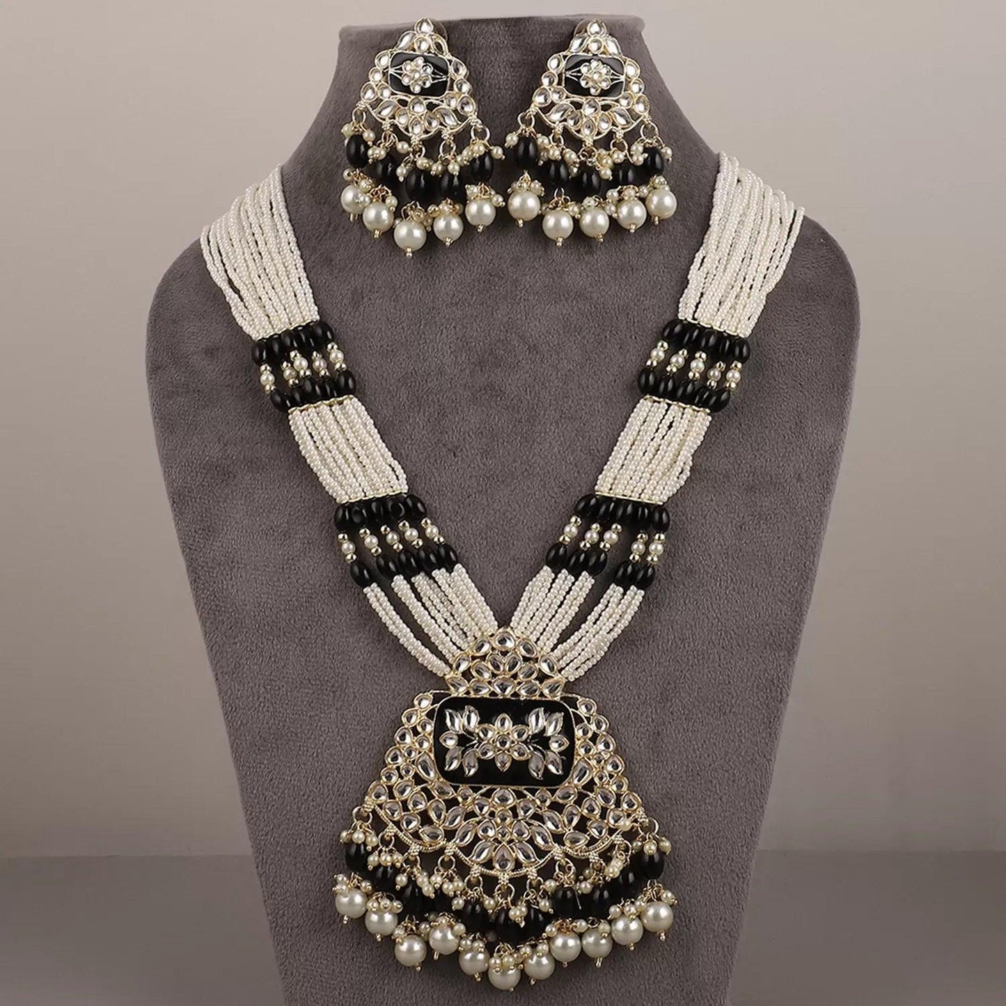 Black Mannat Long Set