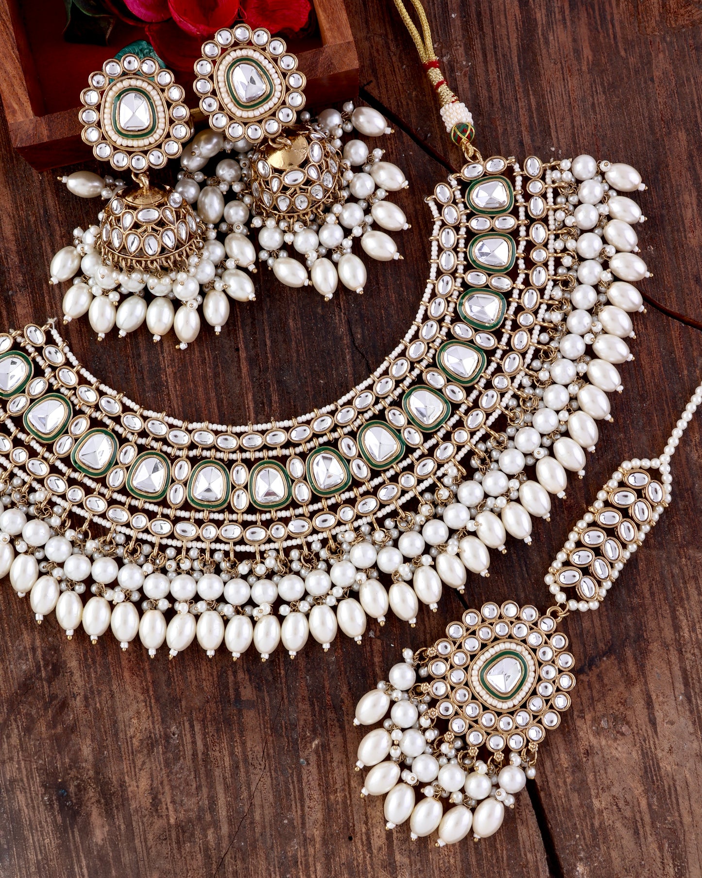 Benazir Necklace