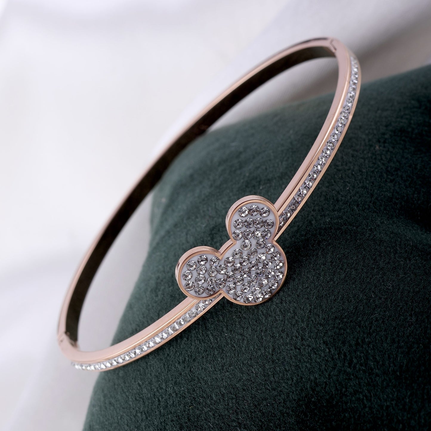 Combo of 4 Voguish Bracelet Code – WMKD
