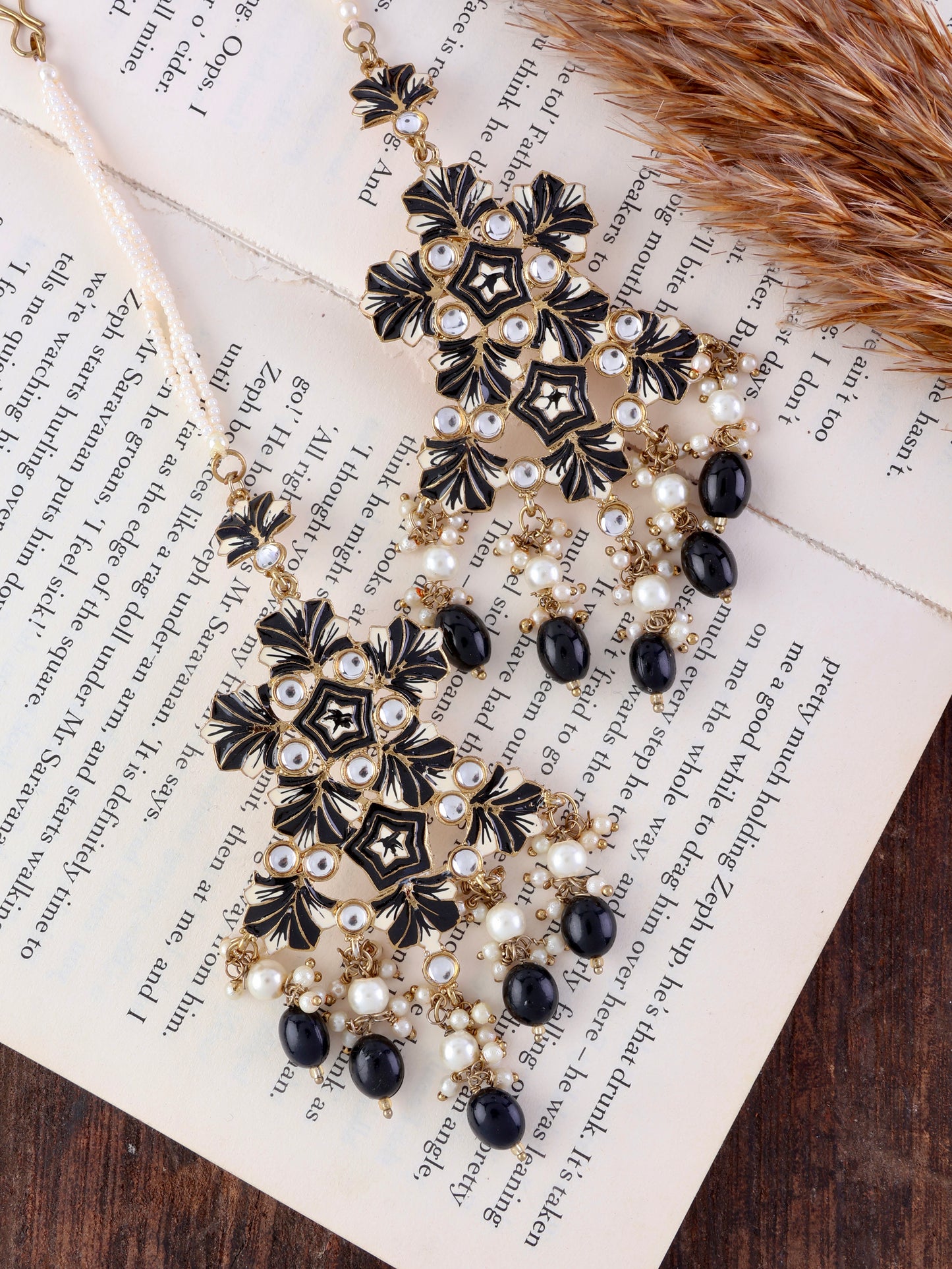 Black Ragini Designer Earring With Sahara