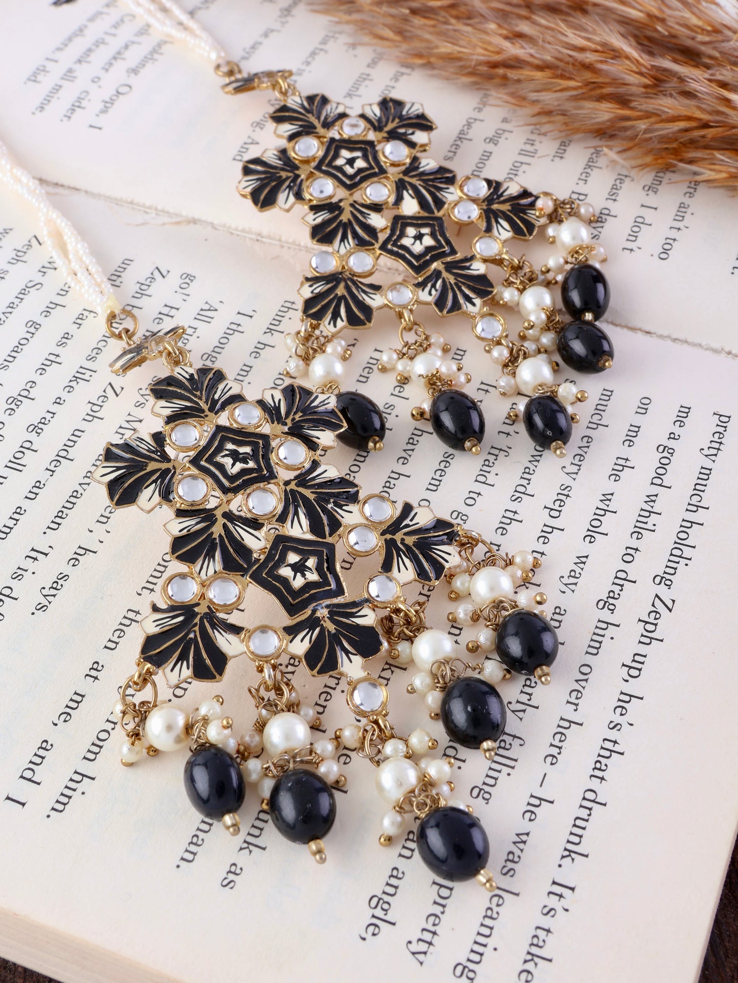 Black Ragini Designer Earring With Sahara