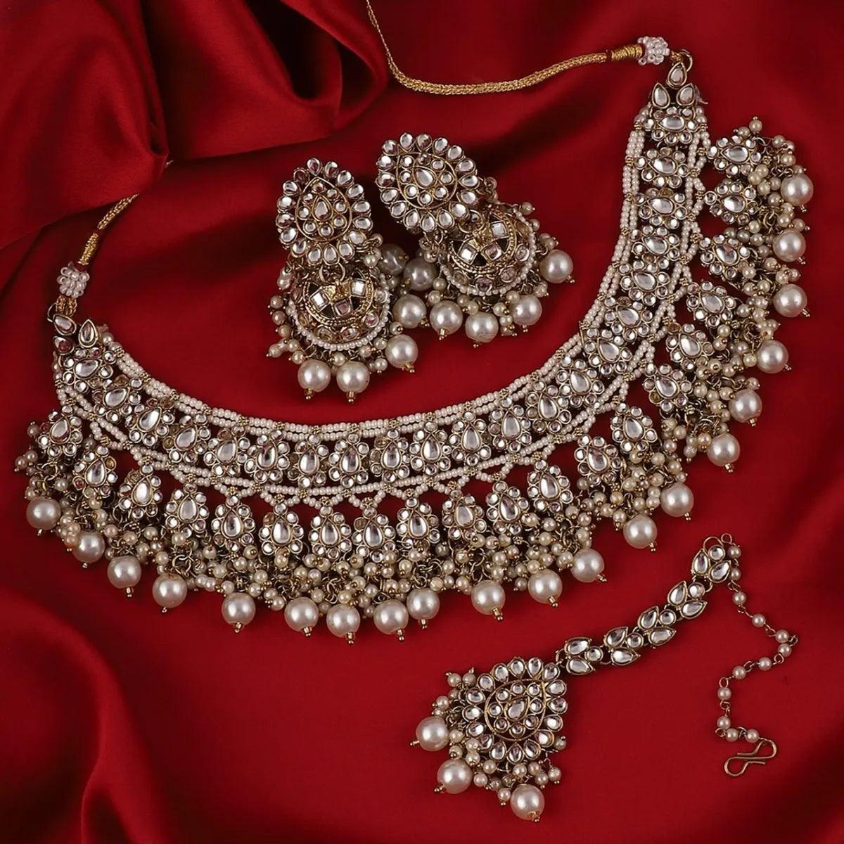 Geetika Necklace