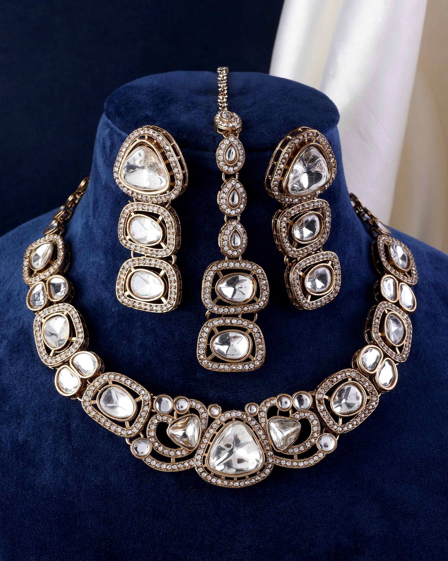 Varnika Premium Polki Dupe Necklace with Earring and Teeka
