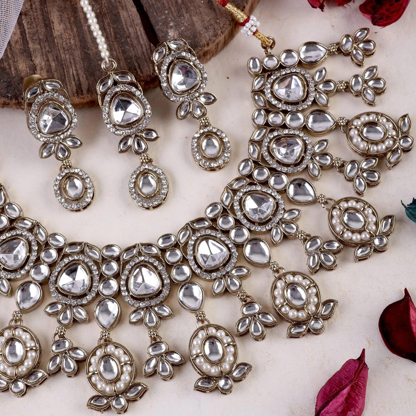 Pearl Sujata Necklace