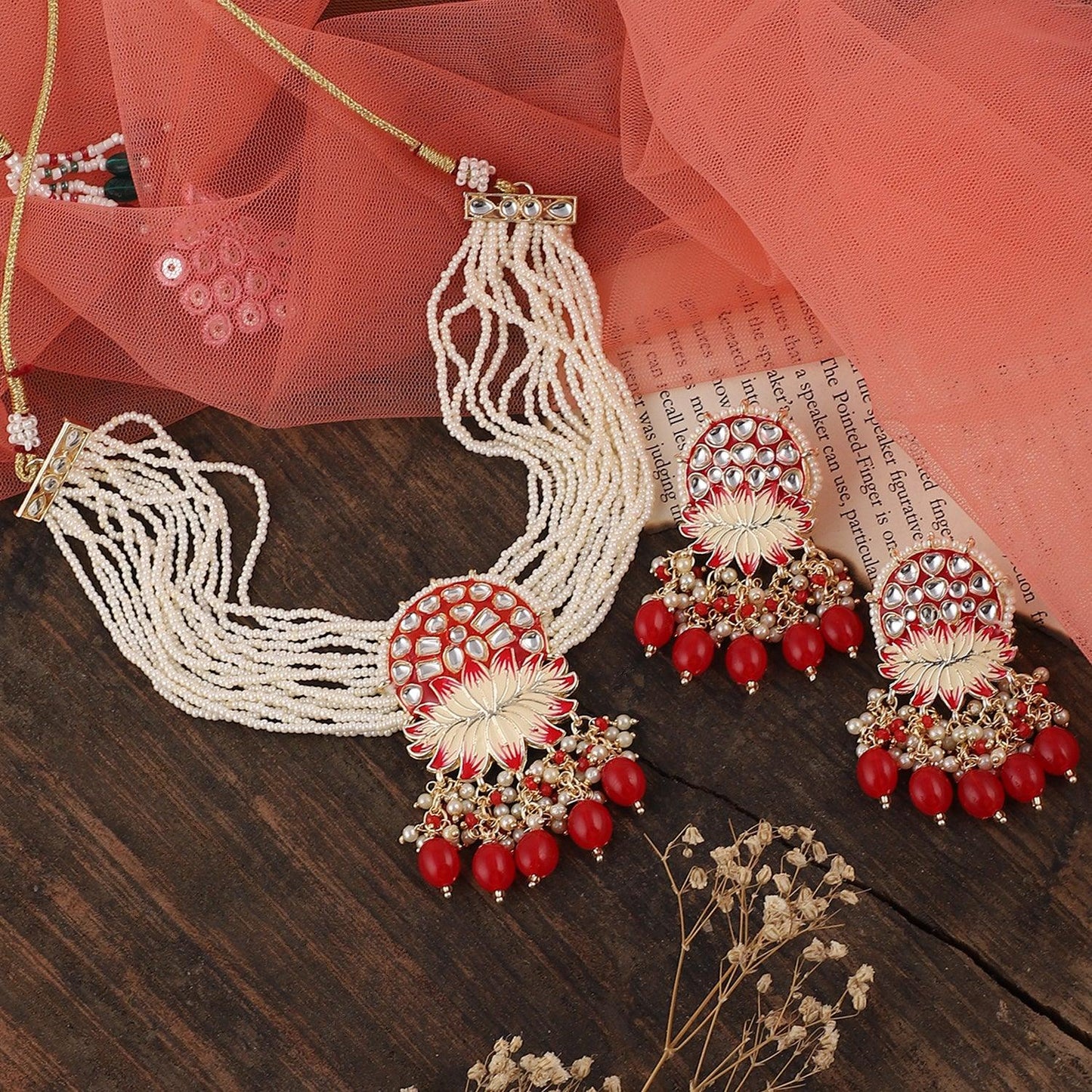 Red Arman Lotus Choker