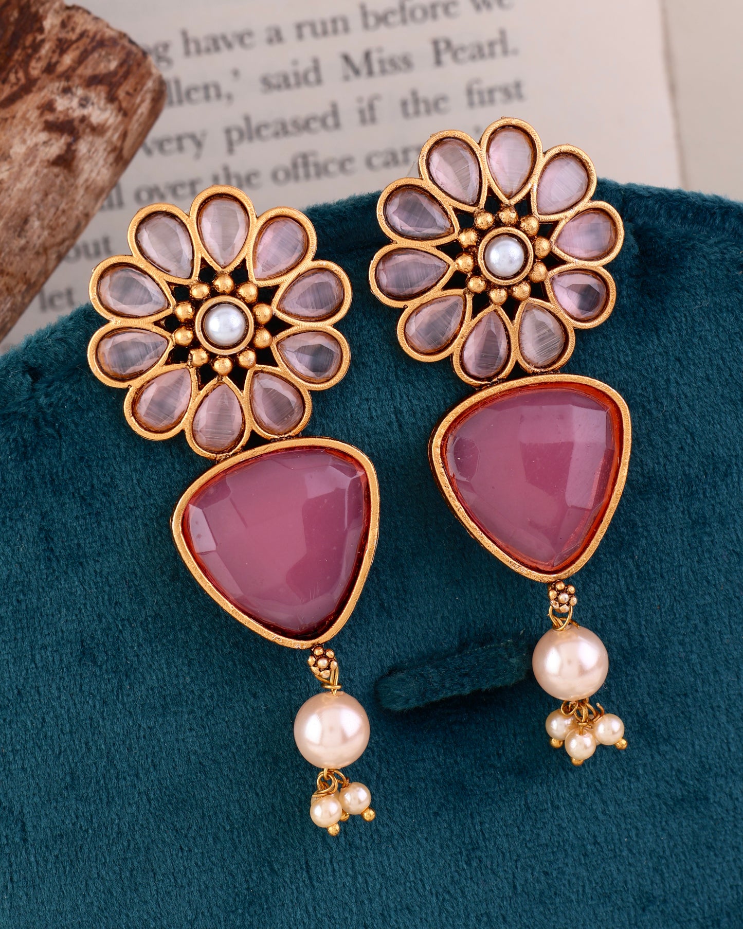 Blush Afra Earring