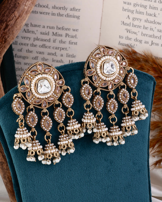 Pearl Mahnoor Designer Earring