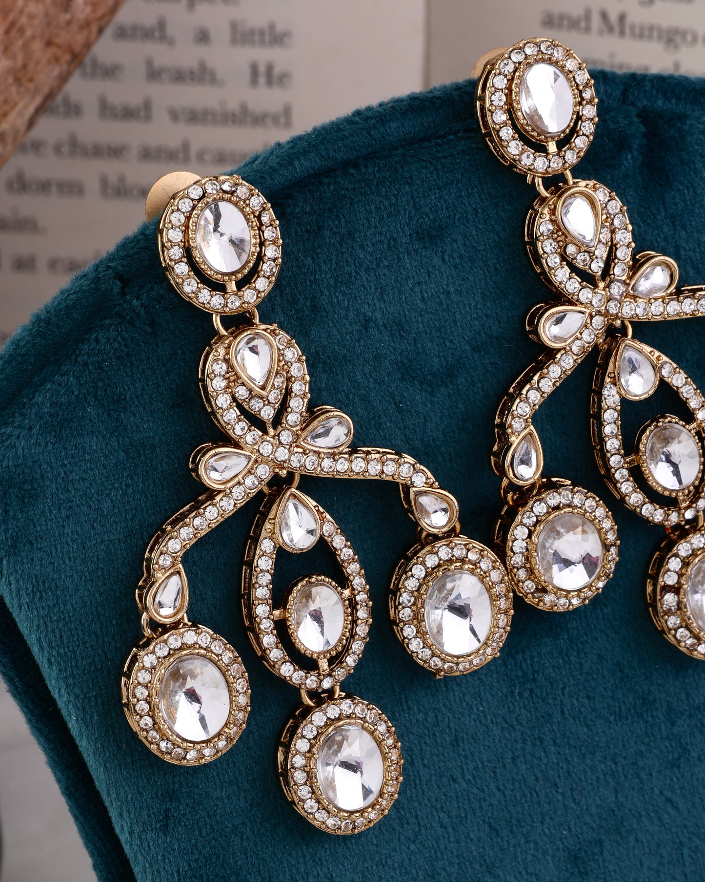 White Yara Premium Designer Zircone Earring