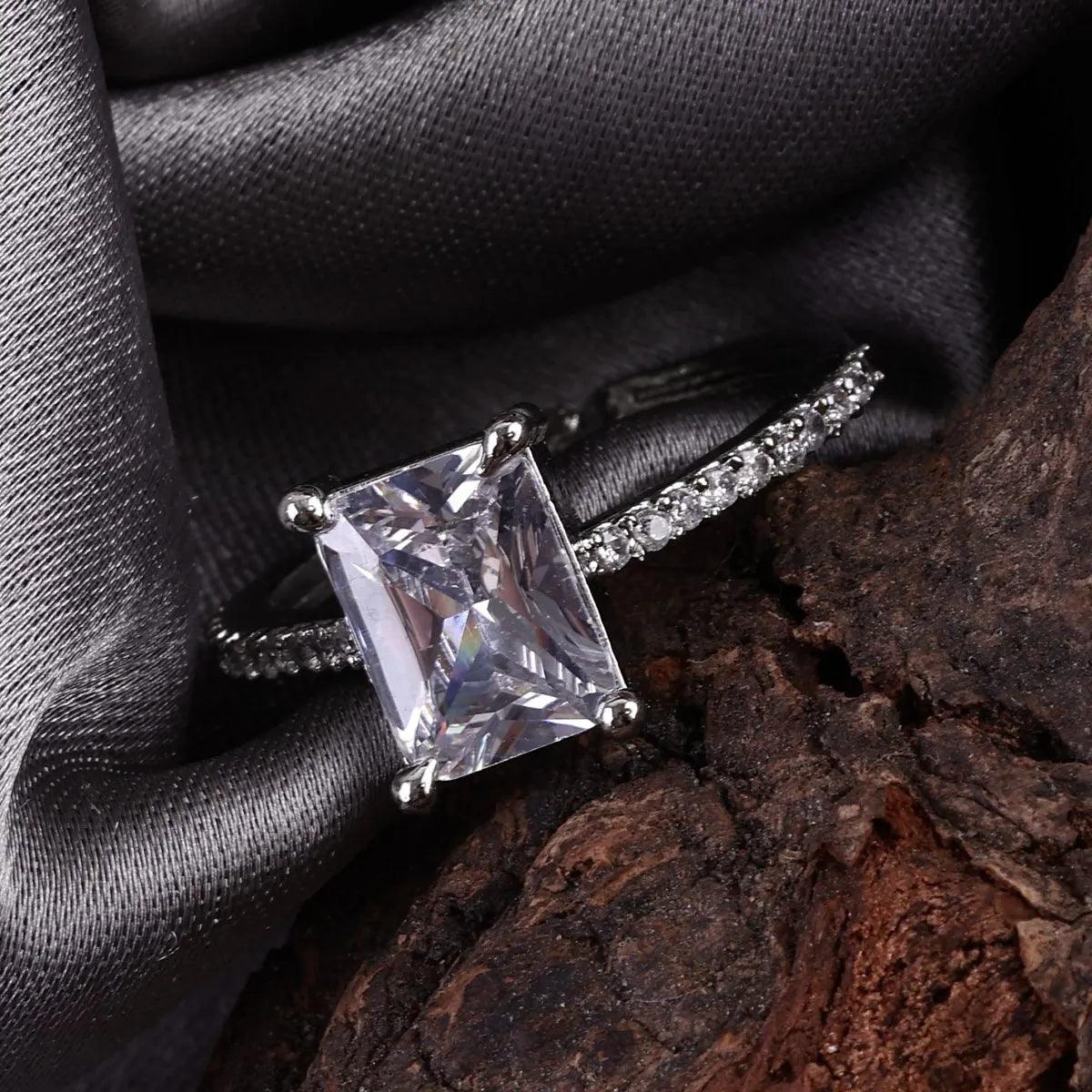 Joseph American Diamond Ring