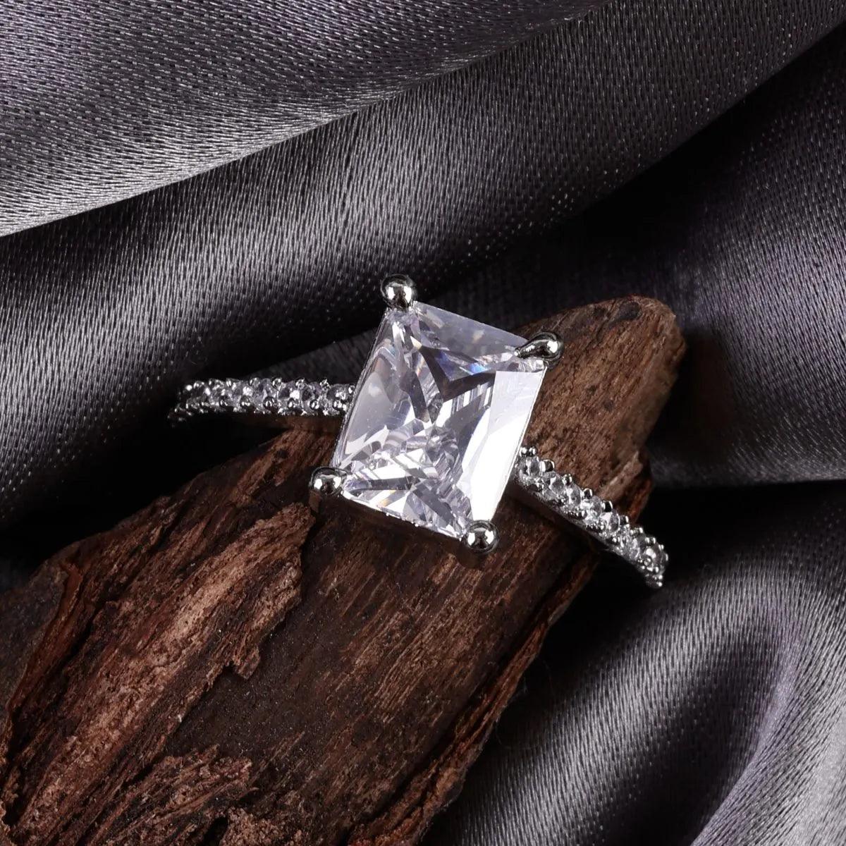 Joseph American Diamond Ring