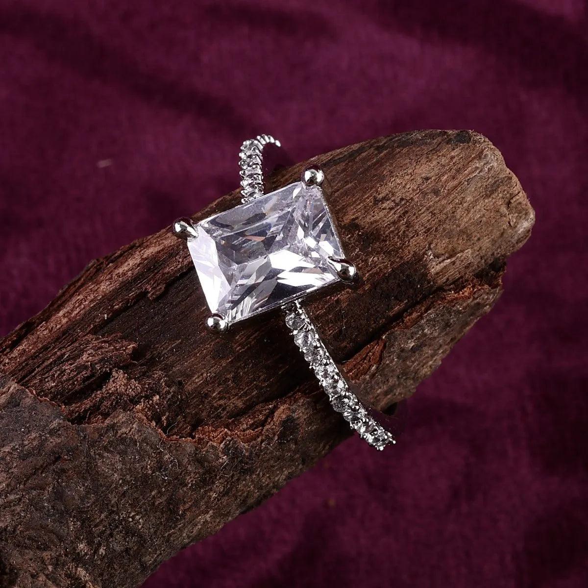 Joseph American Diamond Ring