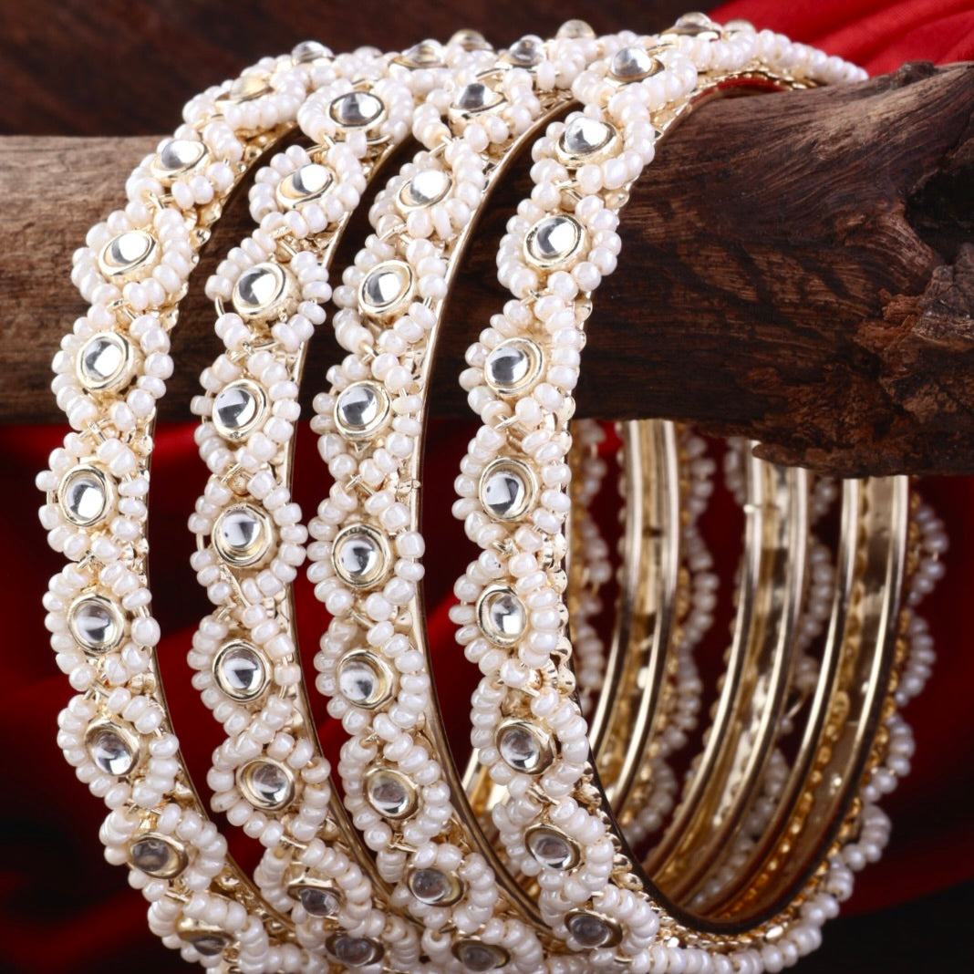 Sahana Pearl Kundan Bangle