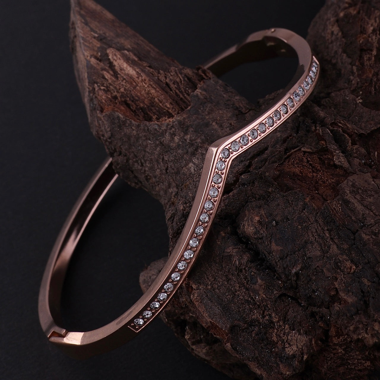 Combo of 4 Voguish Bracelet Code – WMKD