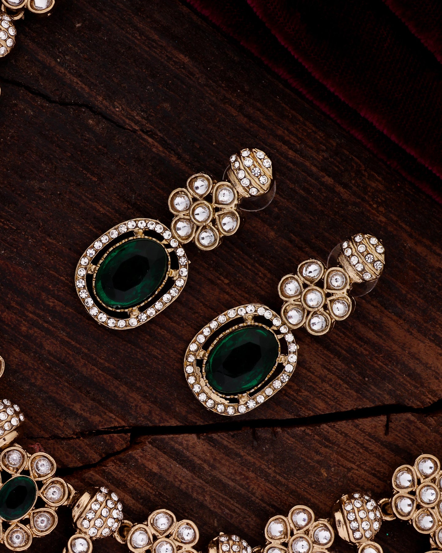 Emerald Baani Indo Western Necklace With Earrings