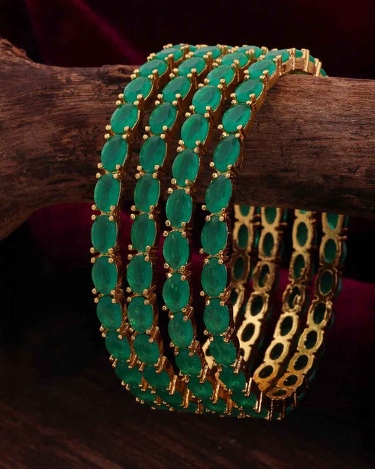 Emerald Sriyam Bangle Set