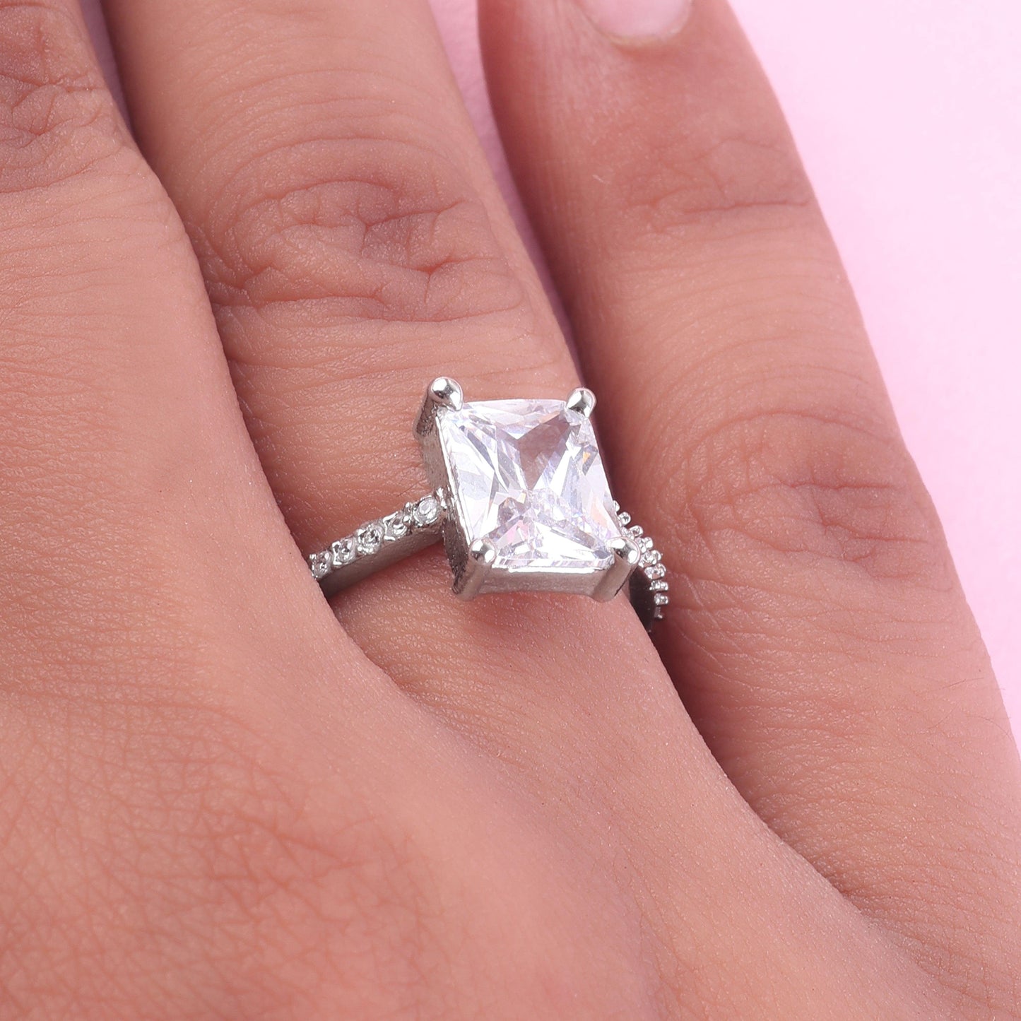 Joseph American Diamond Ring
