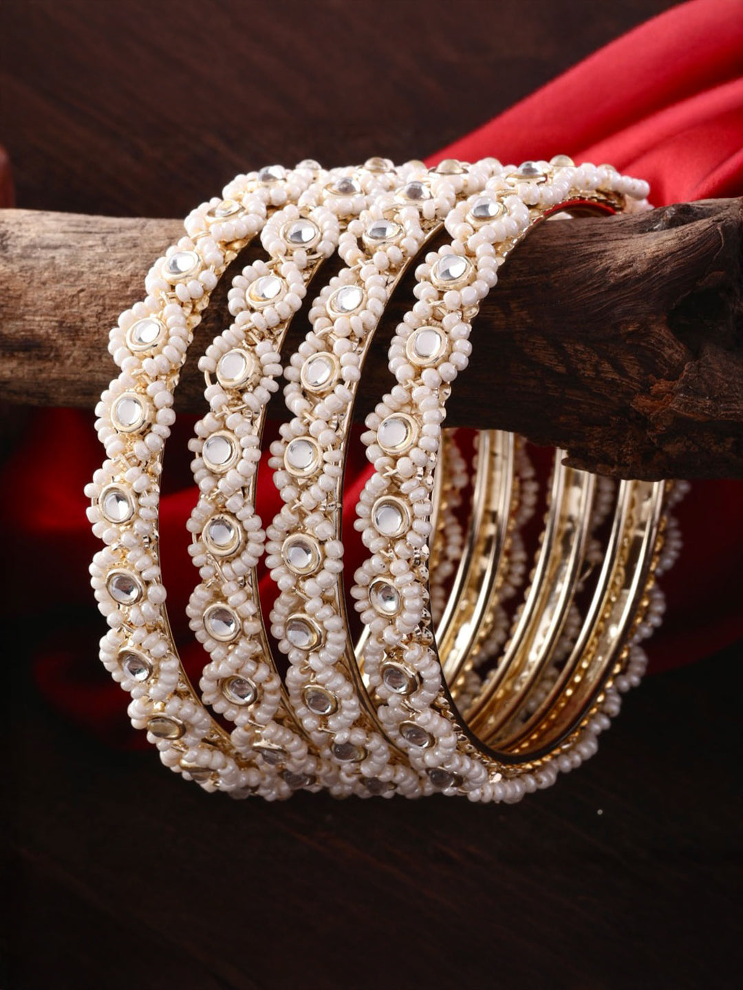 Sahana Pearl Kundan Bangle