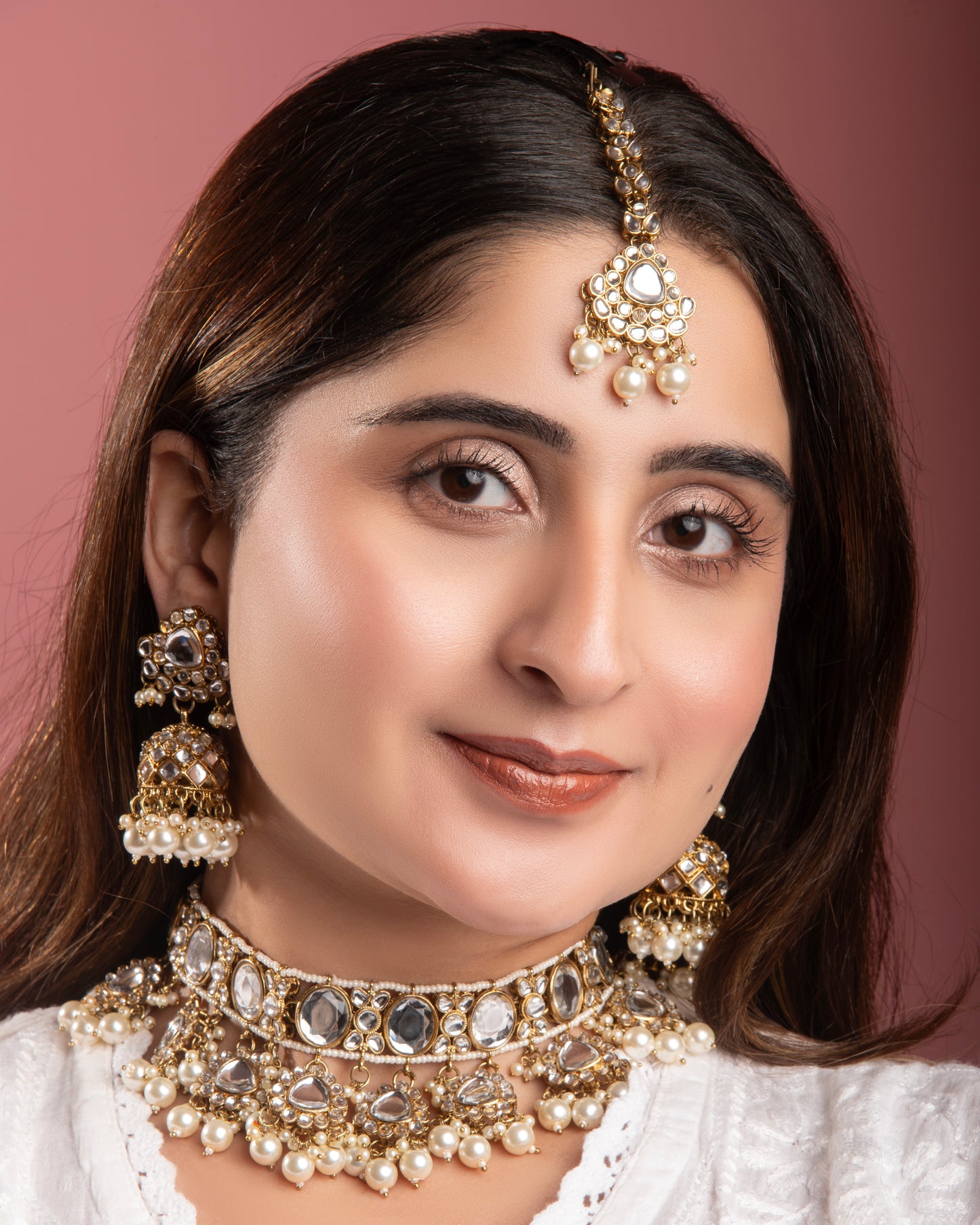 Pearl Myraahi Choker Set