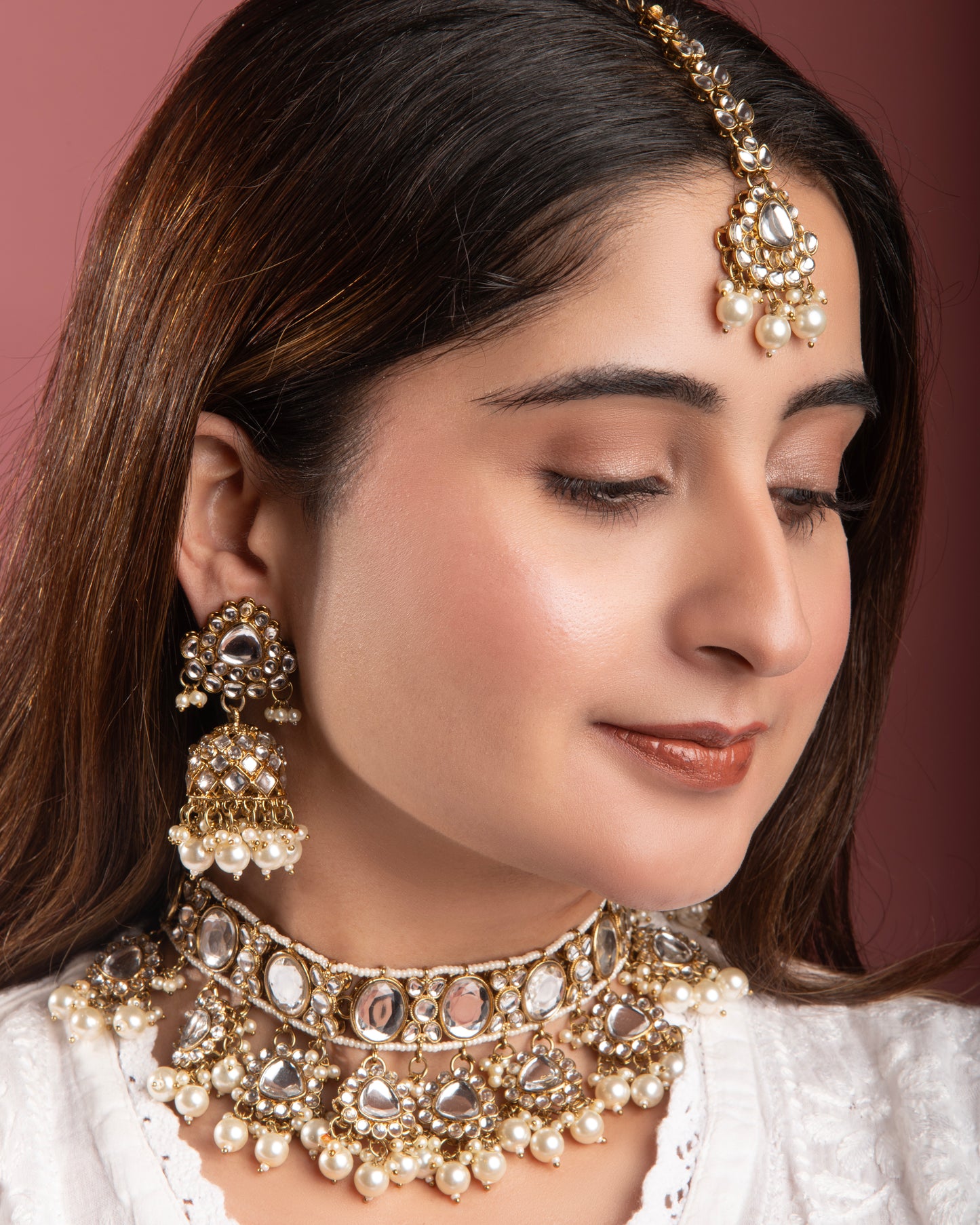 Pearl Myraahi Choker Set