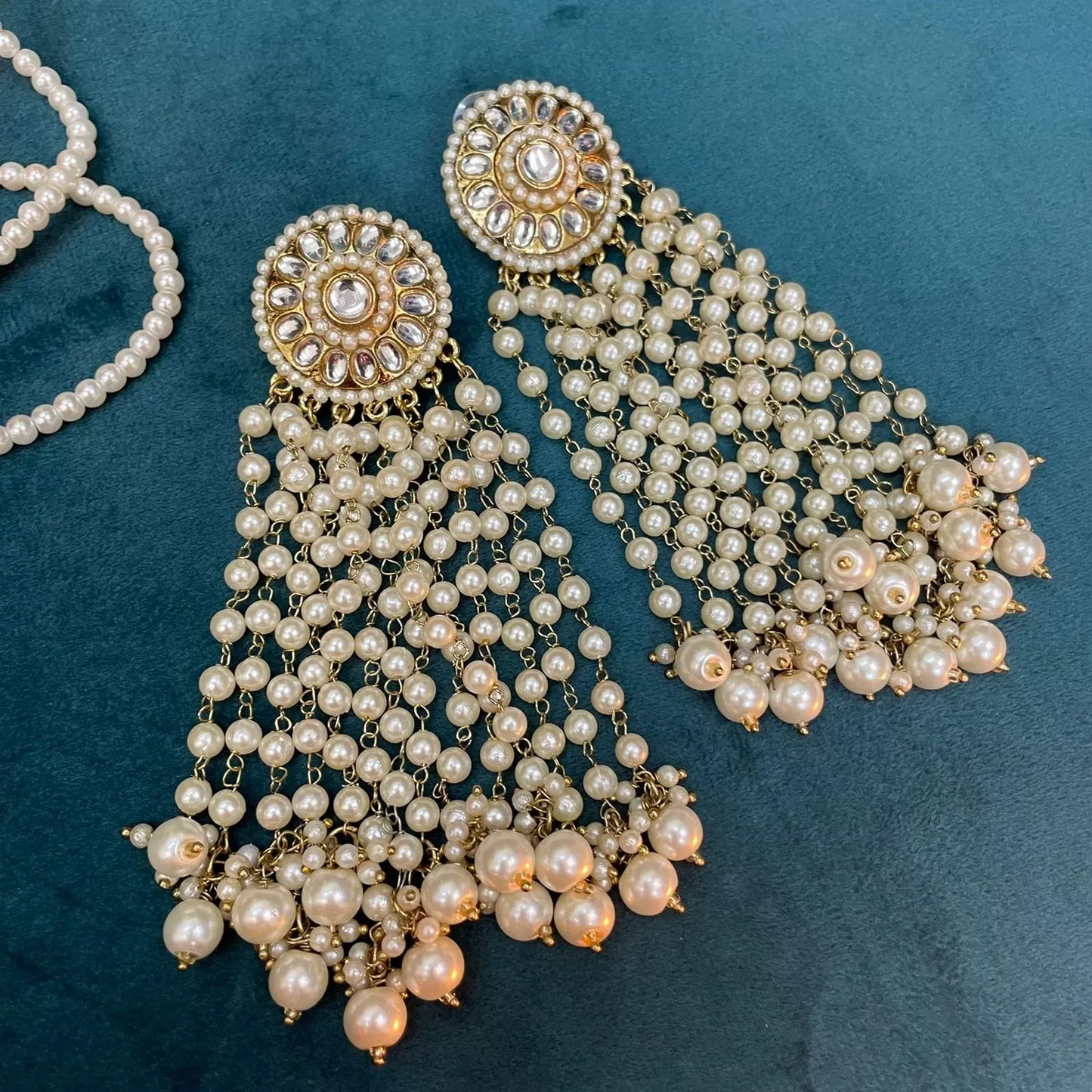 Pearl Inayat Earring