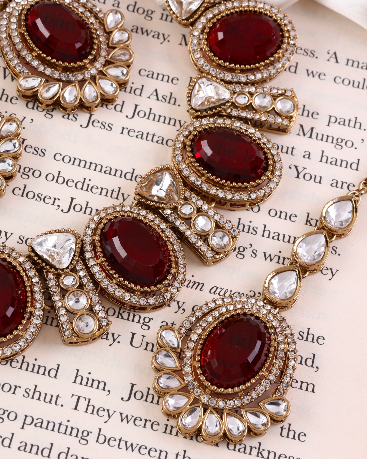 Maroon Taruja Premium Polki Dupe Necklace with Earring and Mangteeka